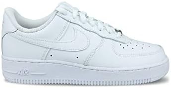 Nike Women's Low-Top Sneakers - Image 3